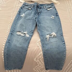 a.n.a Women's Light Blue Distressed Boyfriend Jeans